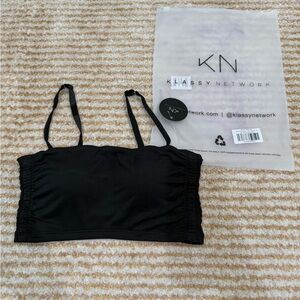 Klassy Network Ruched Brami Crop size small